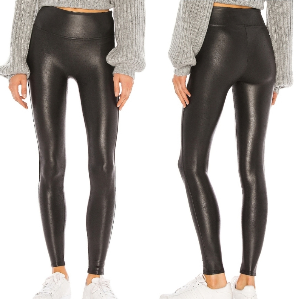 Spanx Faux Leather Leggings in Black Size Large